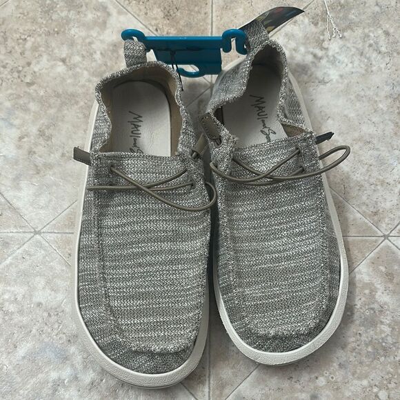 Maui and Sons Men's Slip On Beach Loafers Size 8 - Picture 1 of 3